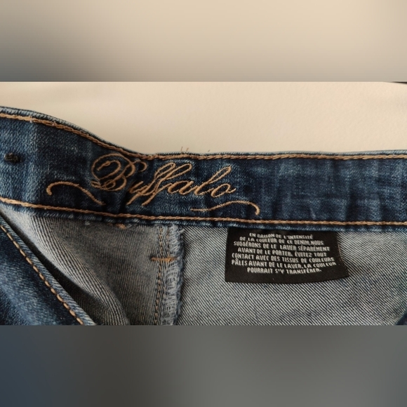 Buffalo Mid-Rise Jeans - Picture 4 of 5